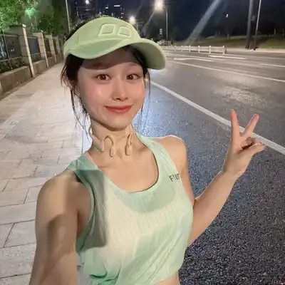 刘一飞